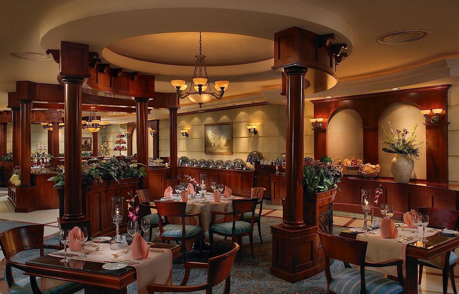 卡尔顿宫酒店 迪拜 外观 照片 The restaurant
