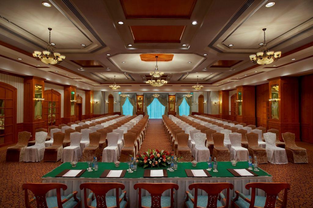 卡尔顿宫酒店 迪拜 外观 照片 The Royal Ballroom